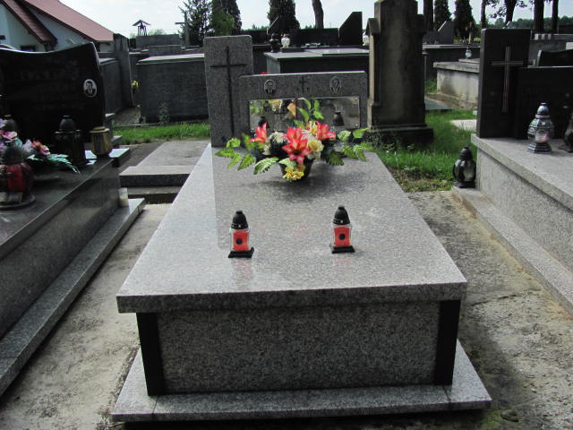 Grób Genowefa Nosek